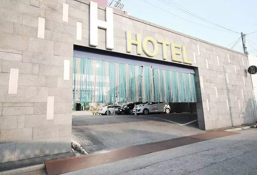 モーテル Jeongeup H