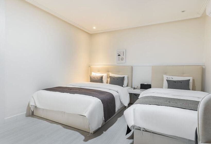 Motel Sokcho Neukkim