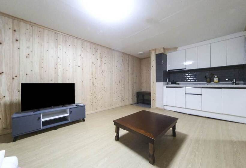 モーテル Taean New World