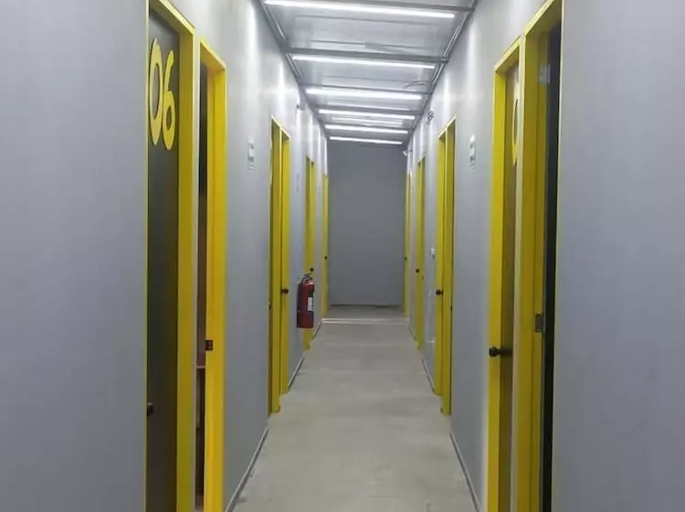 Check Inn Hostal Aeropuerto Gdl   Hostel