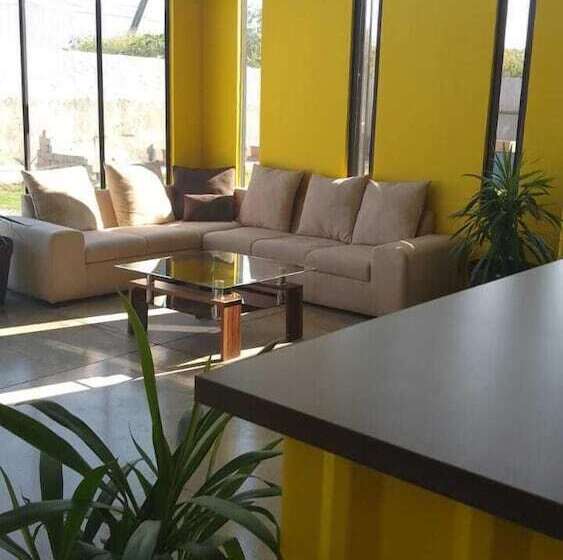 Check Inn Hostal Aeropuerto Gdl   Hostel