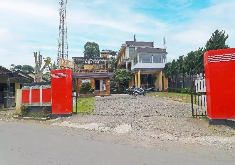 Hotelli Capital O 91741 Jayagiri