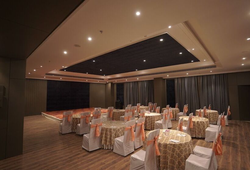 בית מלון כפרי Classic Sapphire Ananta Bundi