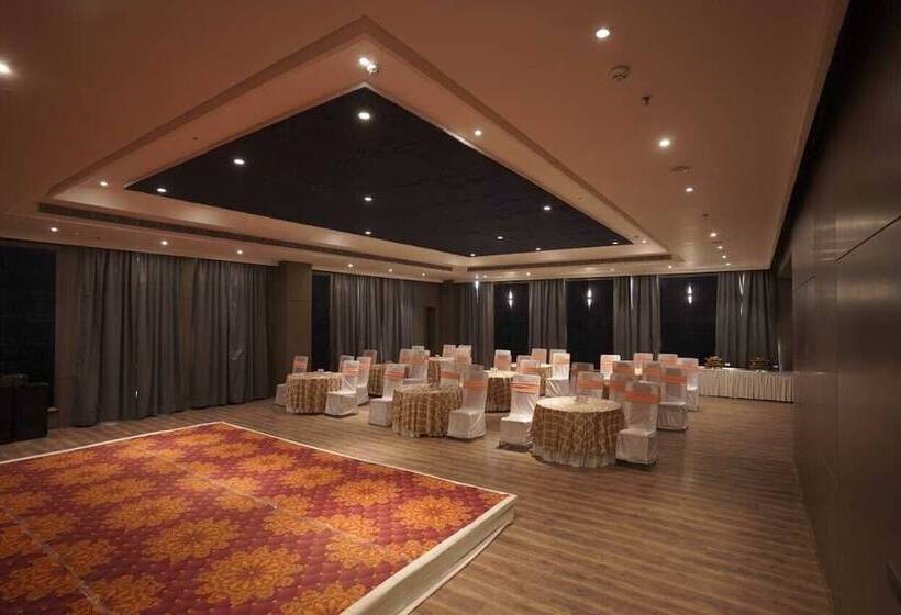 בית מלון כפרי Classic Sapphire Ananta Bundi