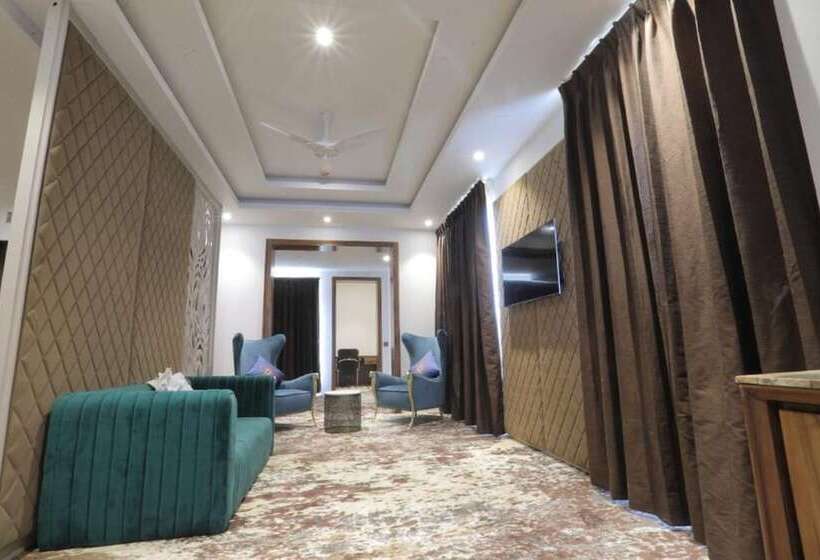 בית מלון כפרי Classic Sapphire Ananta Bundi