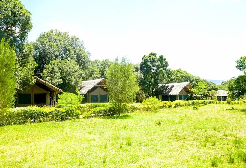 هتل Giraffe Hills Mara Camp