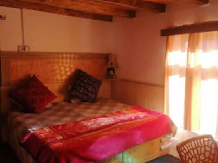 Hotelli Himalayaa Retreat