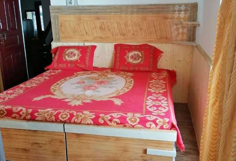 Hotel Himalayaa Retreat