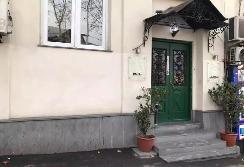 هتل Green Classic