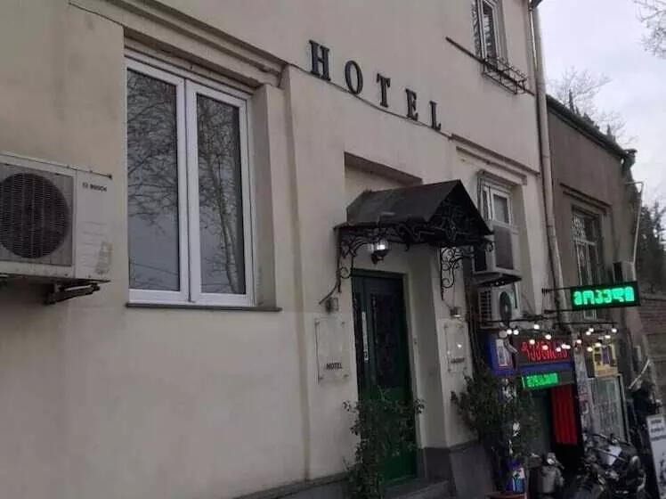 هتل Green Classic