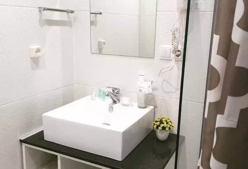 هتل Green Classic