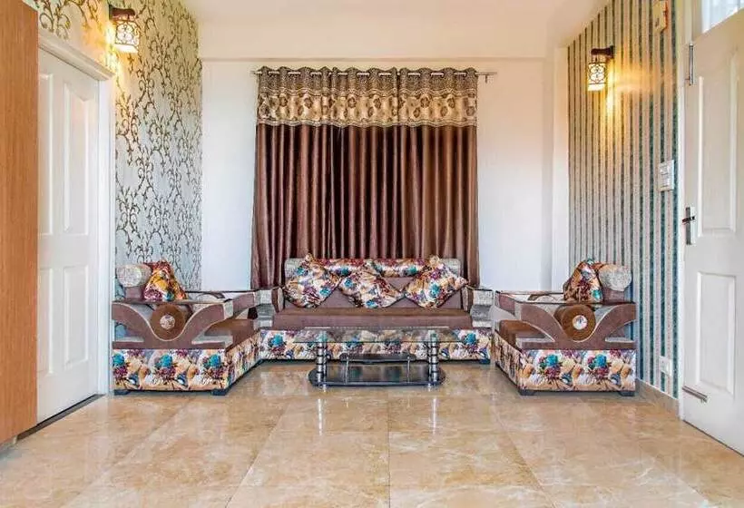 ホテル Himalayan Retreat