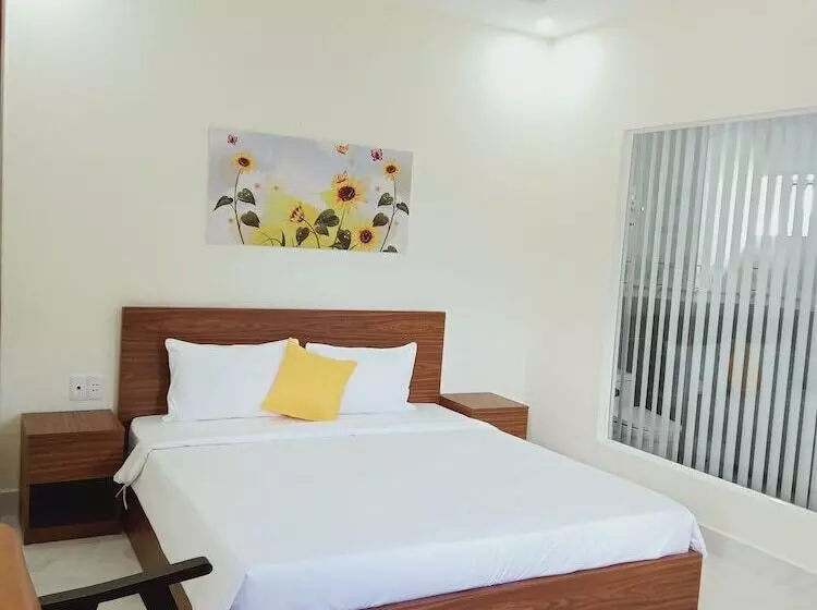 هتل Hoang Anh Con Dao
