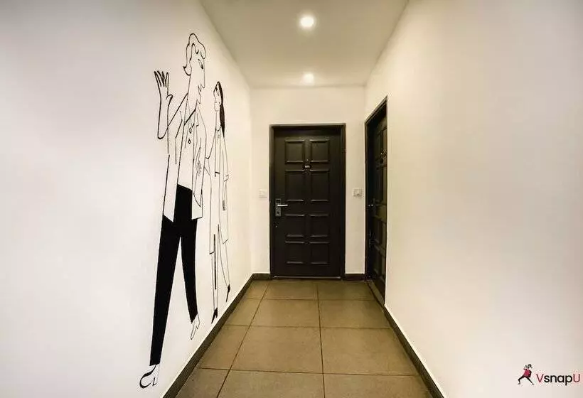 ホテル Magnum Resorts  Near Candolim Beach