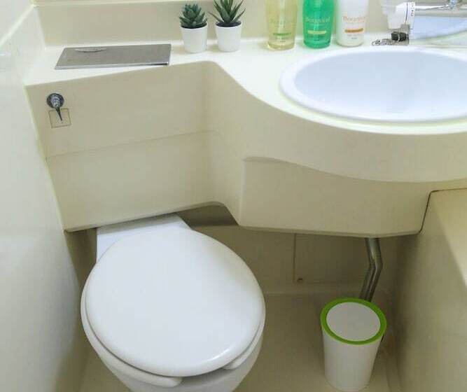 هتل N33 Hakata Sta Riverside