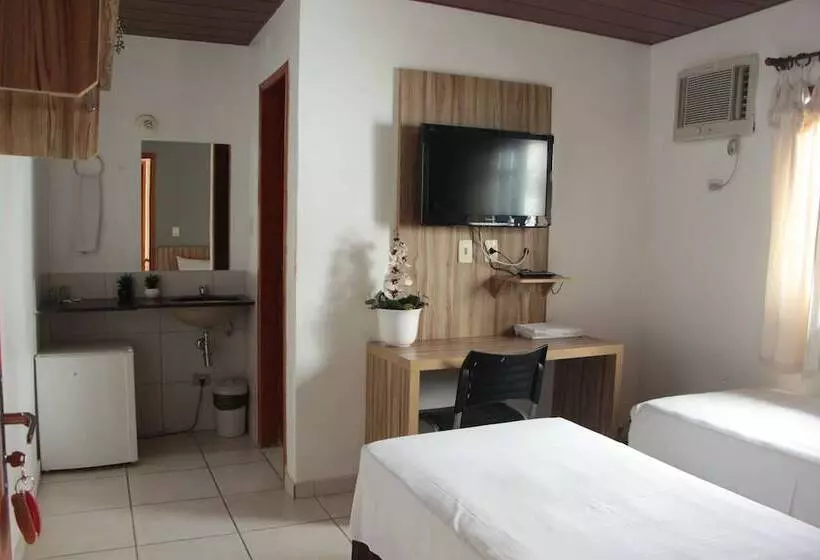 Cr Hotel Bueno
