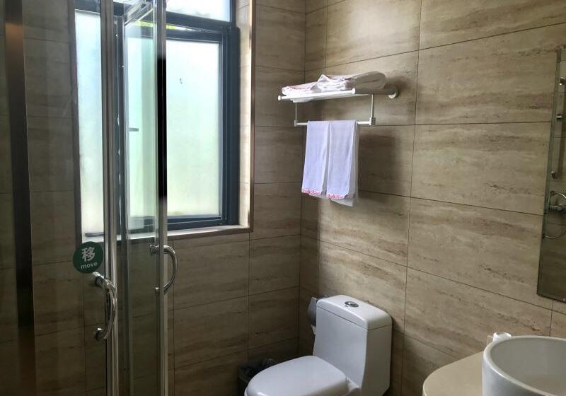 Shell Hotel Shanghai Minhang District Wenjing Road Metro Station