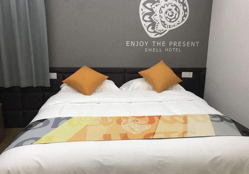 Shell Hotel Shanghai Minhang District Wenjing Road Metro Station