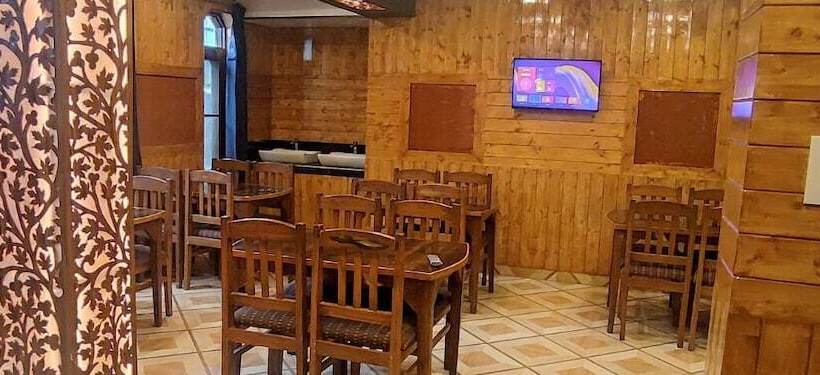 Отель Silver Inn