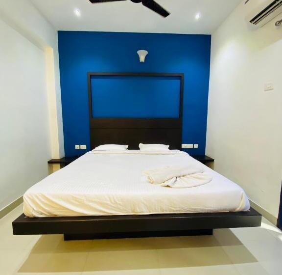 Hotel Tulips Residency   Airport