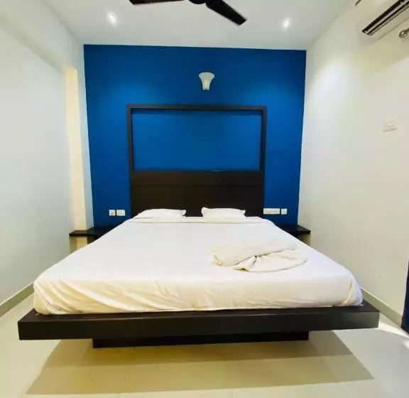 Hotelli Tulips Residency   Airport