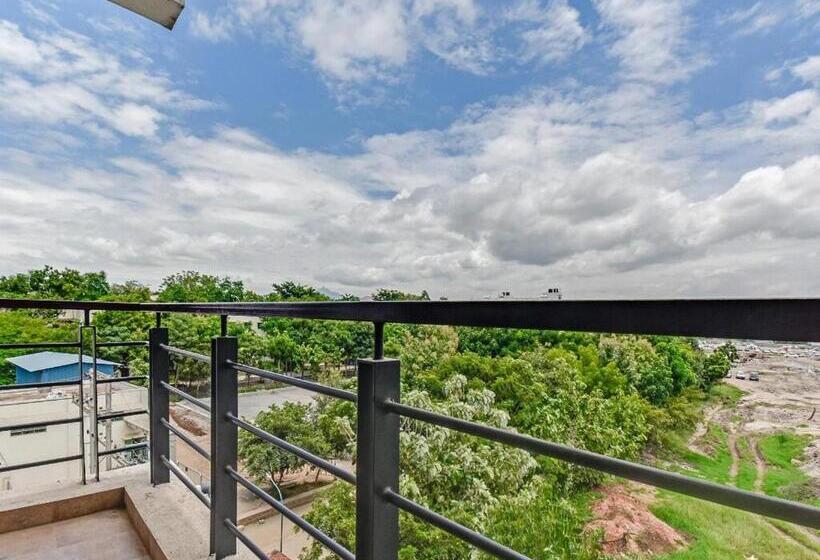 Hotel Tulips Residency   Airport