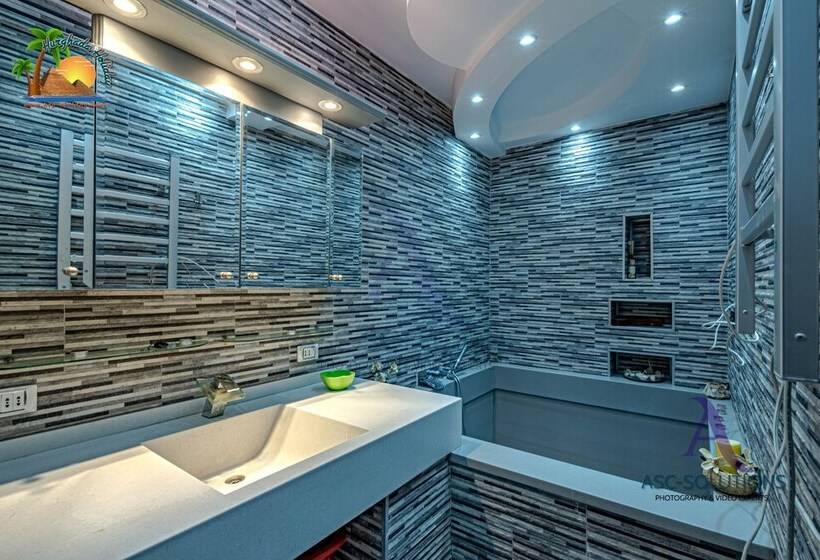 ホテル Turtles Beach Resort