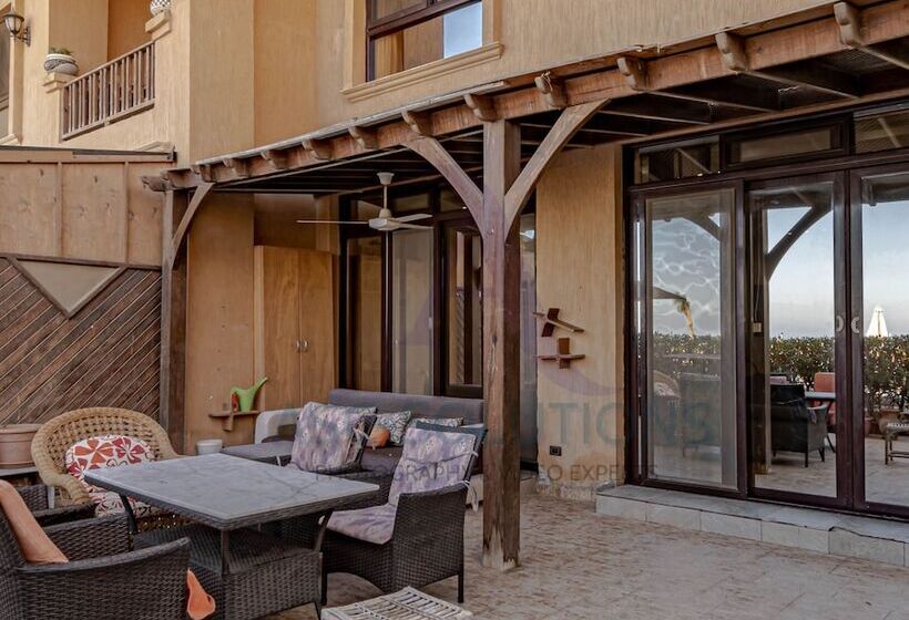 ホテル Turtles Beach Resort