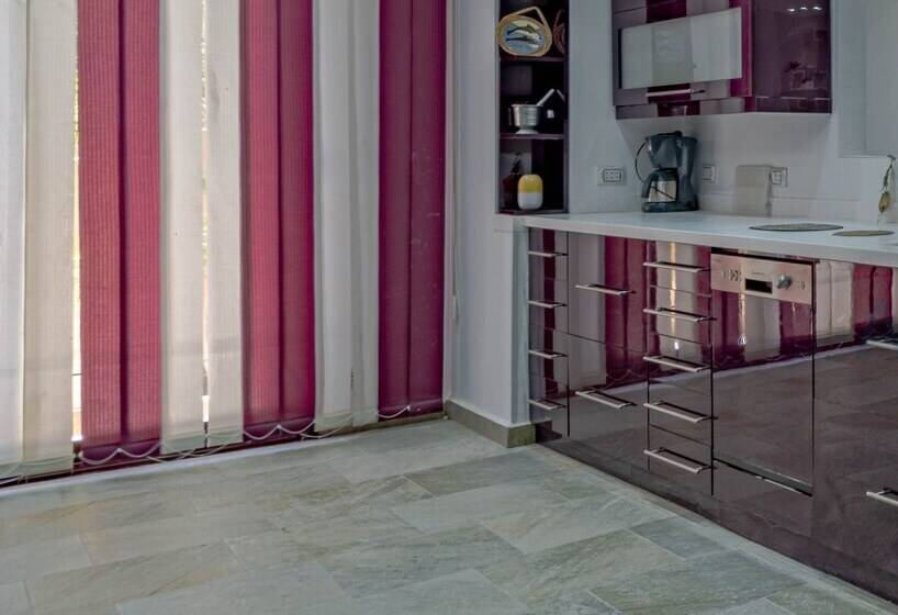 ホテル Turtles Beach Resort