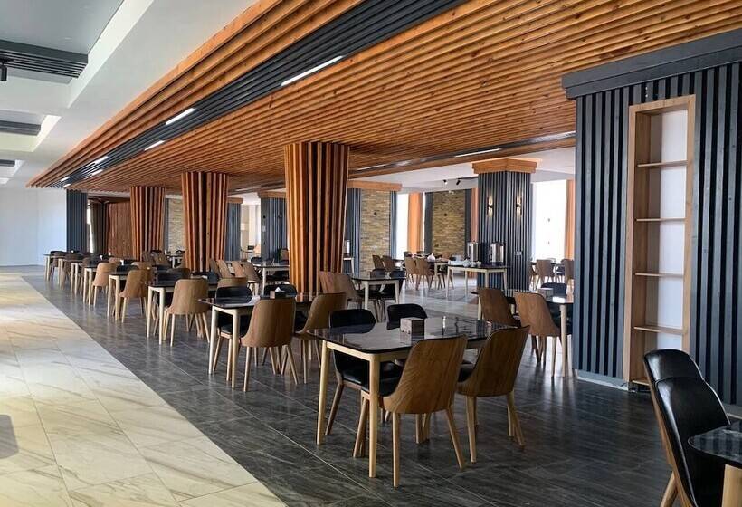 هتل Vzmorie Resort