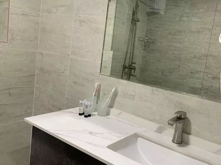 هتل Vzmorie Resort