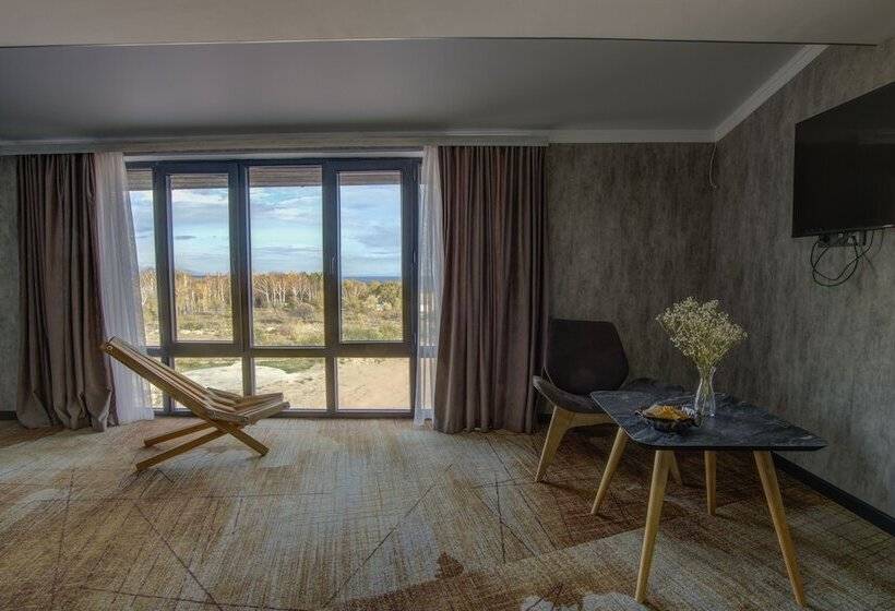 هتل Vzmorie Resort