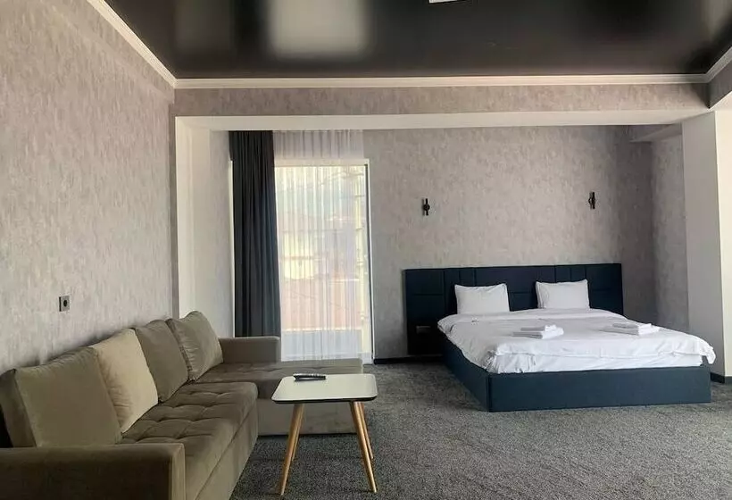 هتل Vzmorie Resort