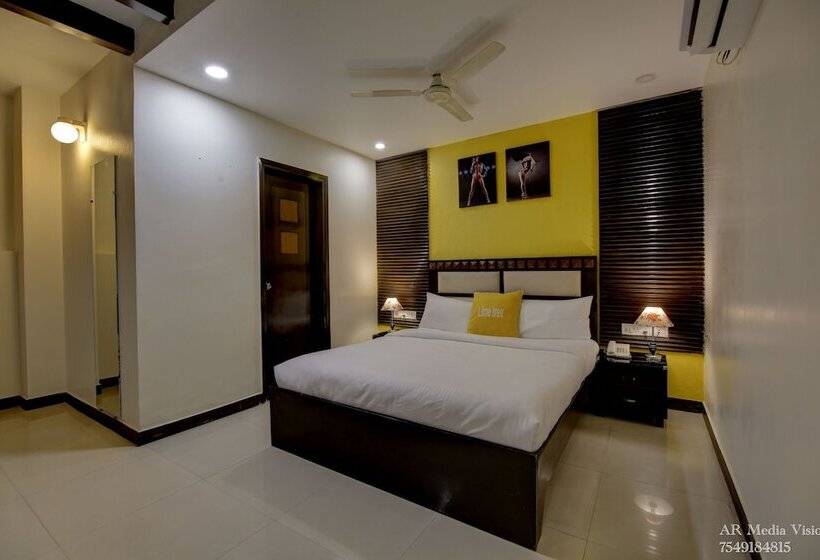 Lime Tree Hotel Greater Kailash