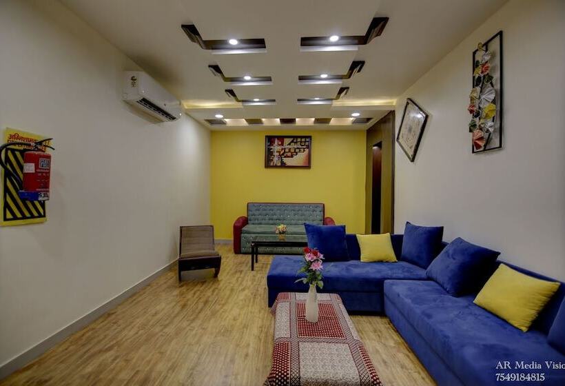 Lime Tree Hotel Greater Kailash