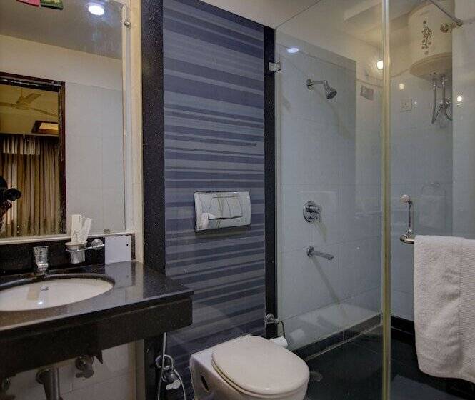 Lime Tree Hotel Greater Kailash