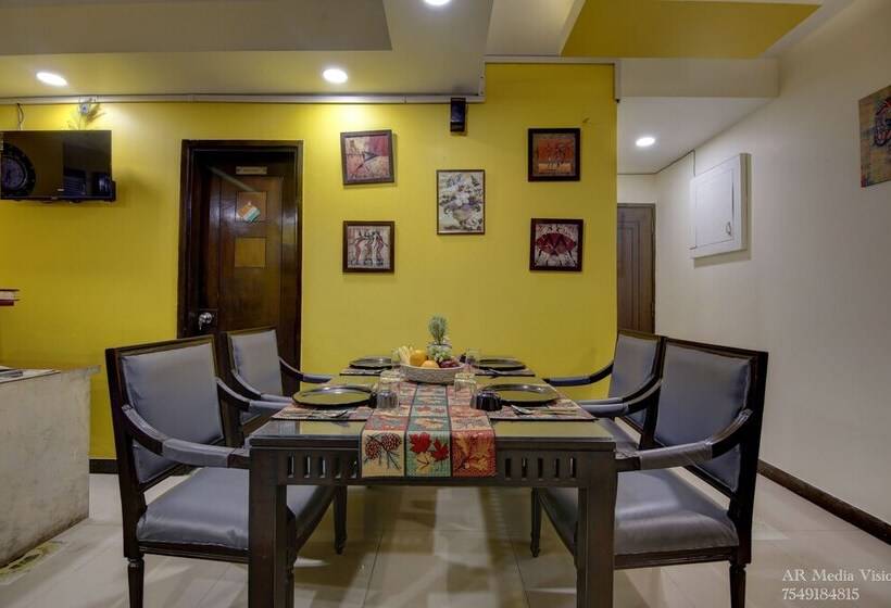 Lime Tree Hotel Greater Kailash