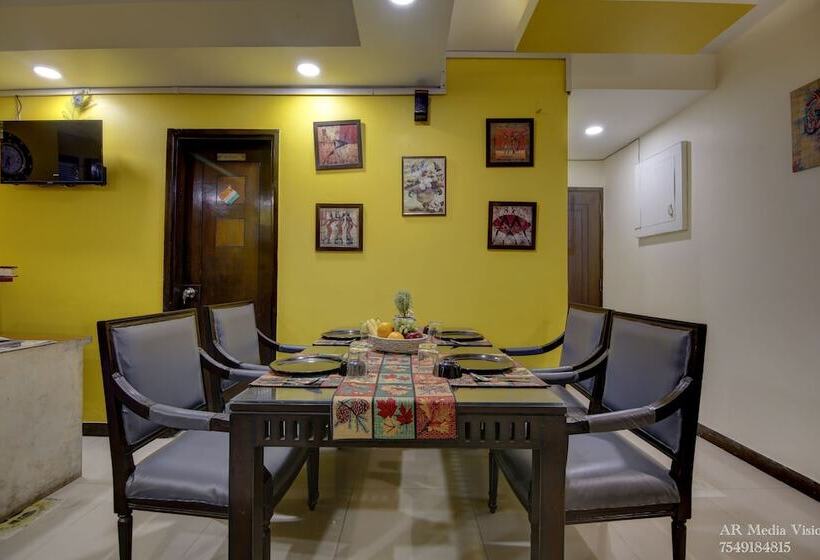 Lime Tree Hotel Greater Kailash