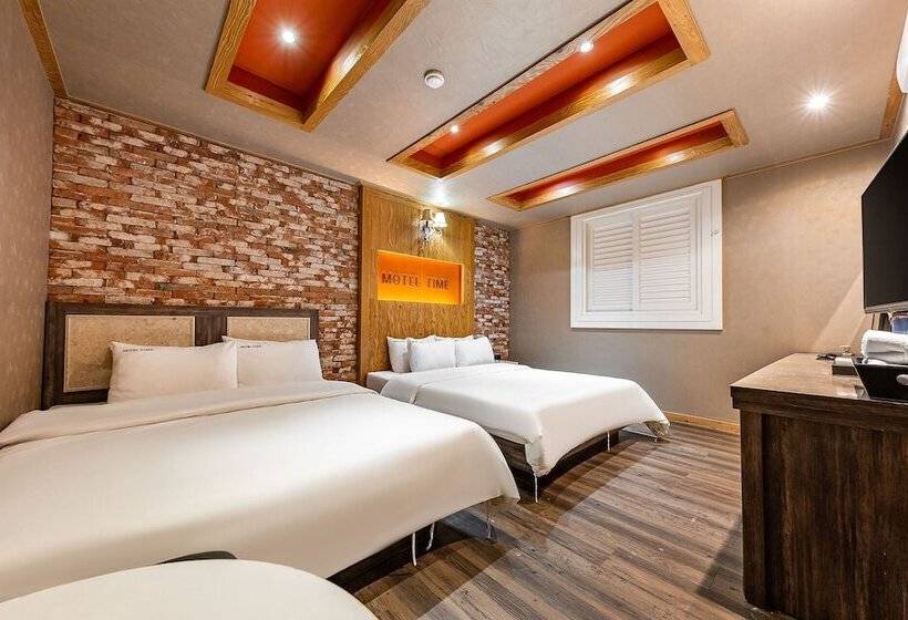 Motel Cheongju Yongamdong Time