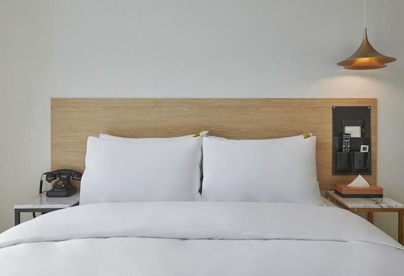 Motel Dongtan Station Obut