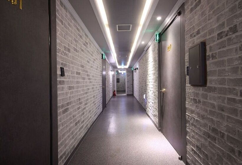 Motel Gumi Wonpyeongdong Hotel Ruby