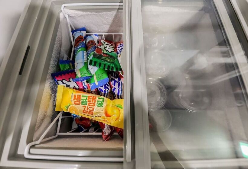 Motel Seosan November