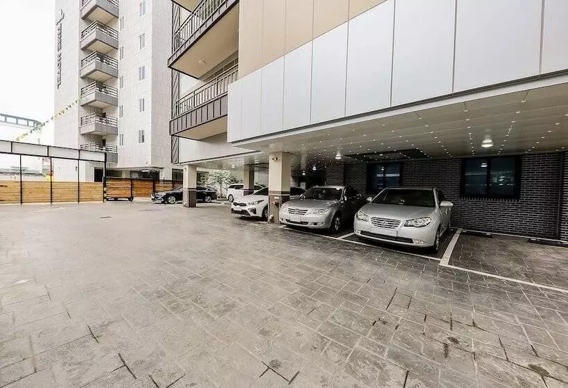 Motelli Seosan November