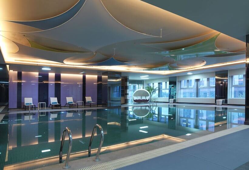 Hotel Funiu Mountain