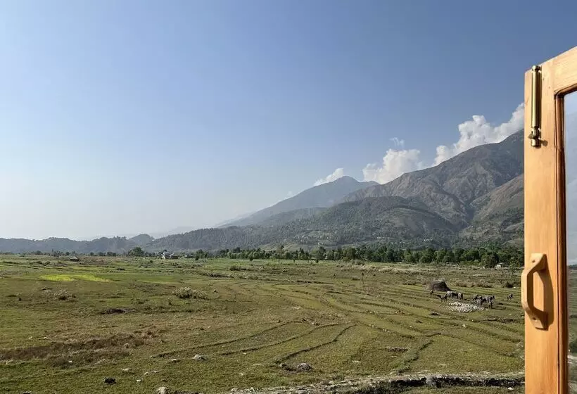 リゾートホテル Osho Himalayas