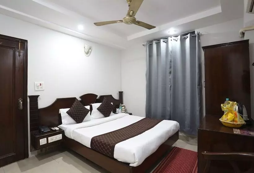 Revking At Hotel Riverview