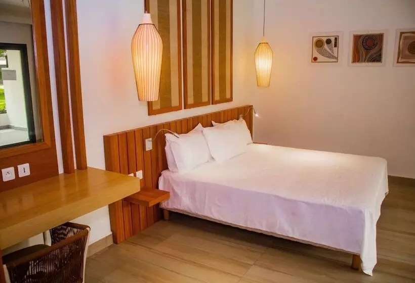 Royal Andilana Resort & Spa