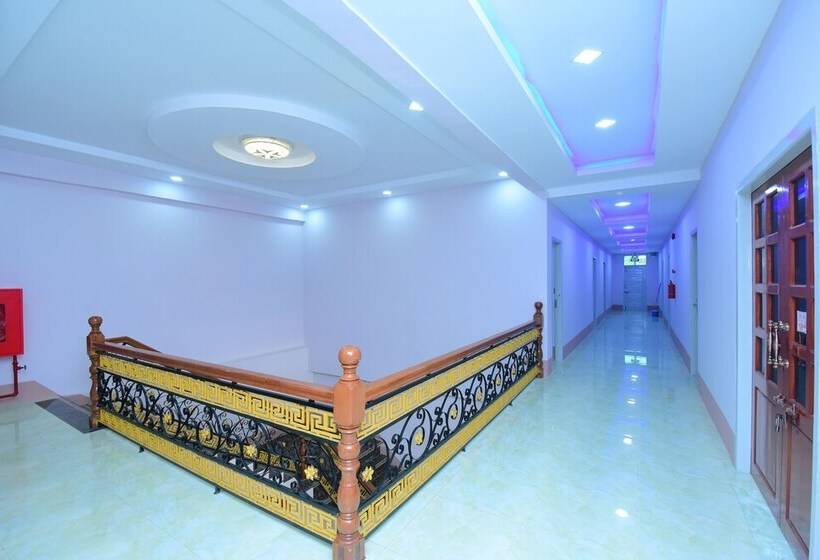 Royal Palace Hotel   Magway