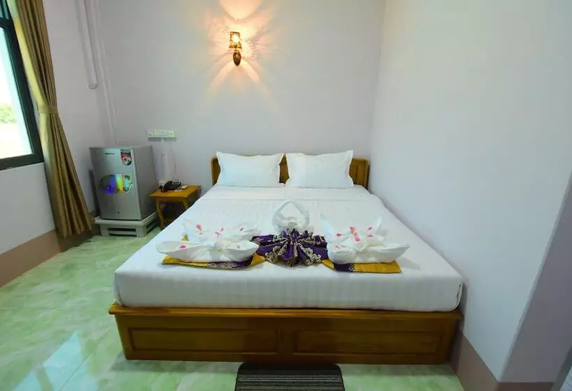 Royal Palace Hotel   Magway