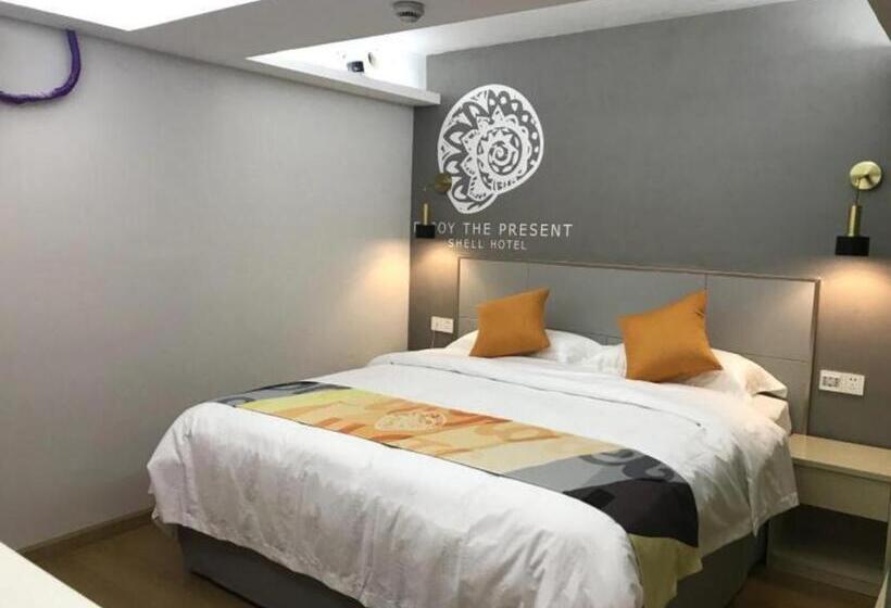 Shell Hotel Shanghai Minhang District Wenjing Road Metro Station